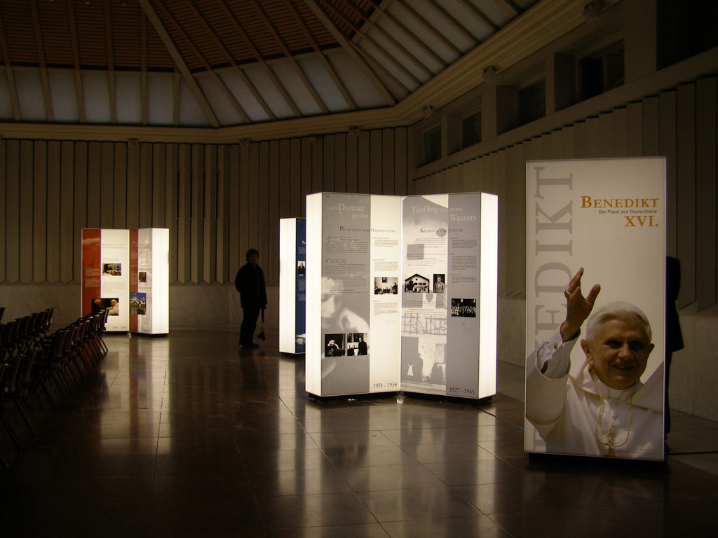 Papstausstellung